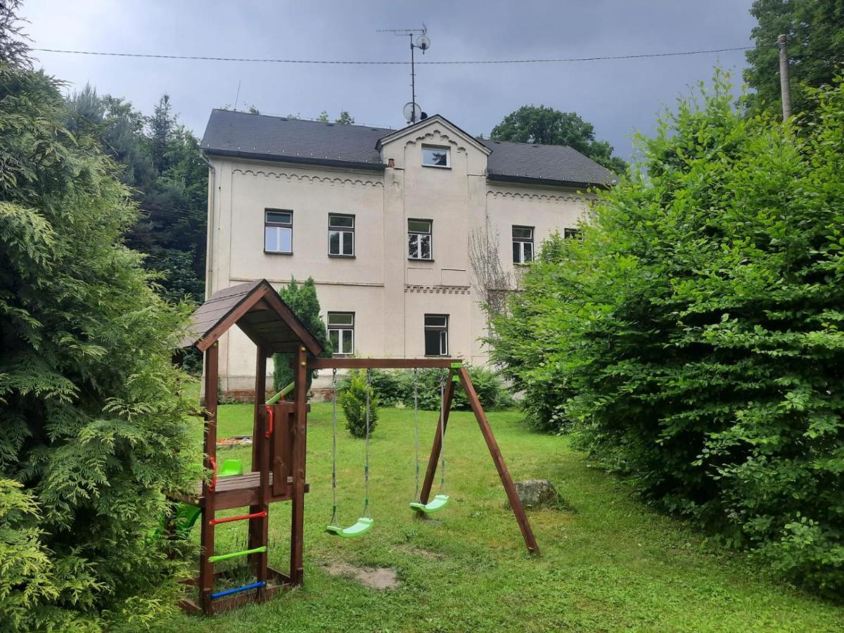 Apartmany Janska エクステリア 写真